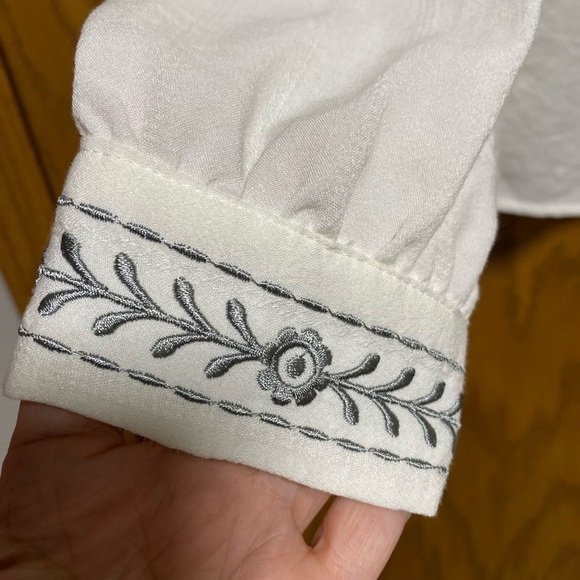 Ivory Embroidered Blouse with Ruffle Detail - Picture 5 of 8